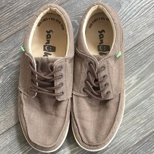 Sanuk Men's Tan Oxfords